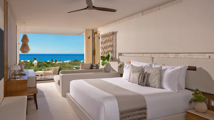 Junior Suite King Ocean View